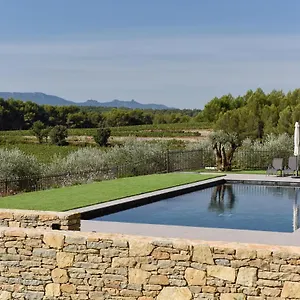 https://domaine-de-la-galiniere.fr-provencehotel.com